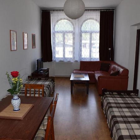 Apartmány Lenka Karlovy Vary Kültér fotó
