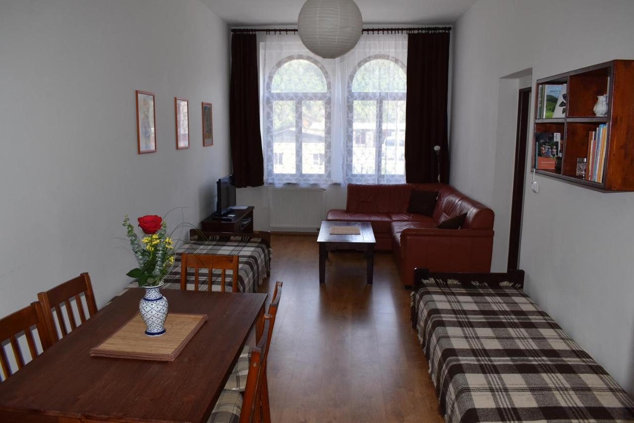 Apartmány Lenka Karlovy Vary Kültér fotó
